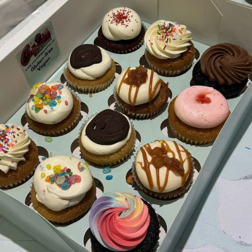 12 Pack /50/100 Gluten-free NOT vegan Cupcakes (has Butter)