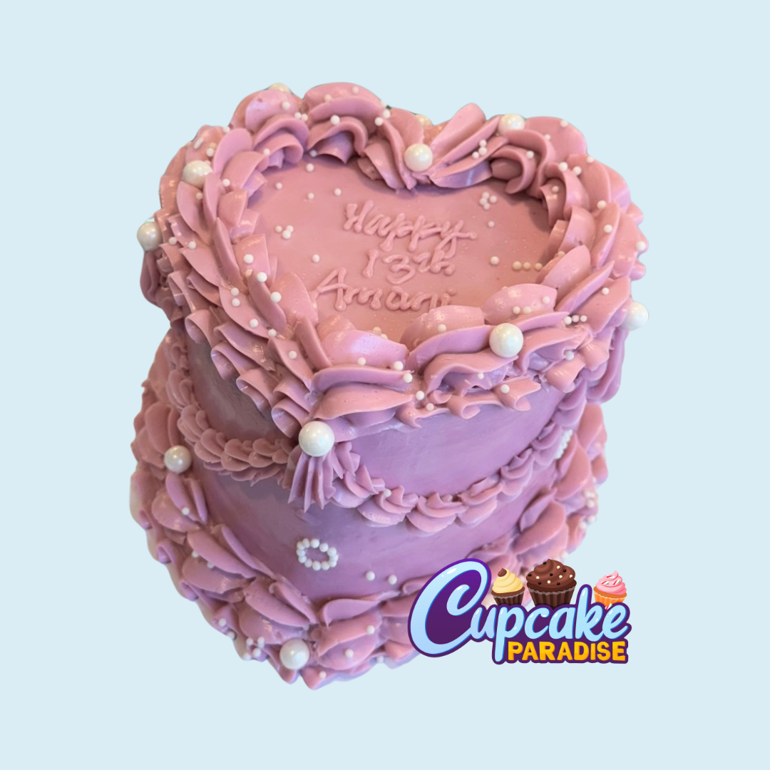 Pearl Vintage Heart Cake